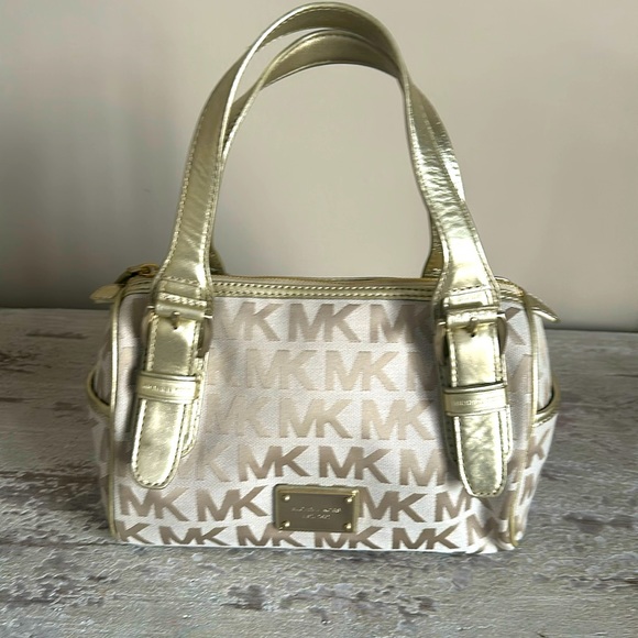 Michael Kors - Satchel - Picture 1 of 3